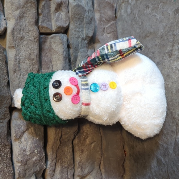 Hand Crafted Snowman about 8 inches tall - Picture 4 of 4